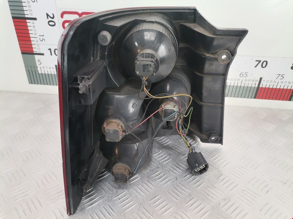 Фонарь задний правый LAND ROVER Range Rover Sport 2005-2013