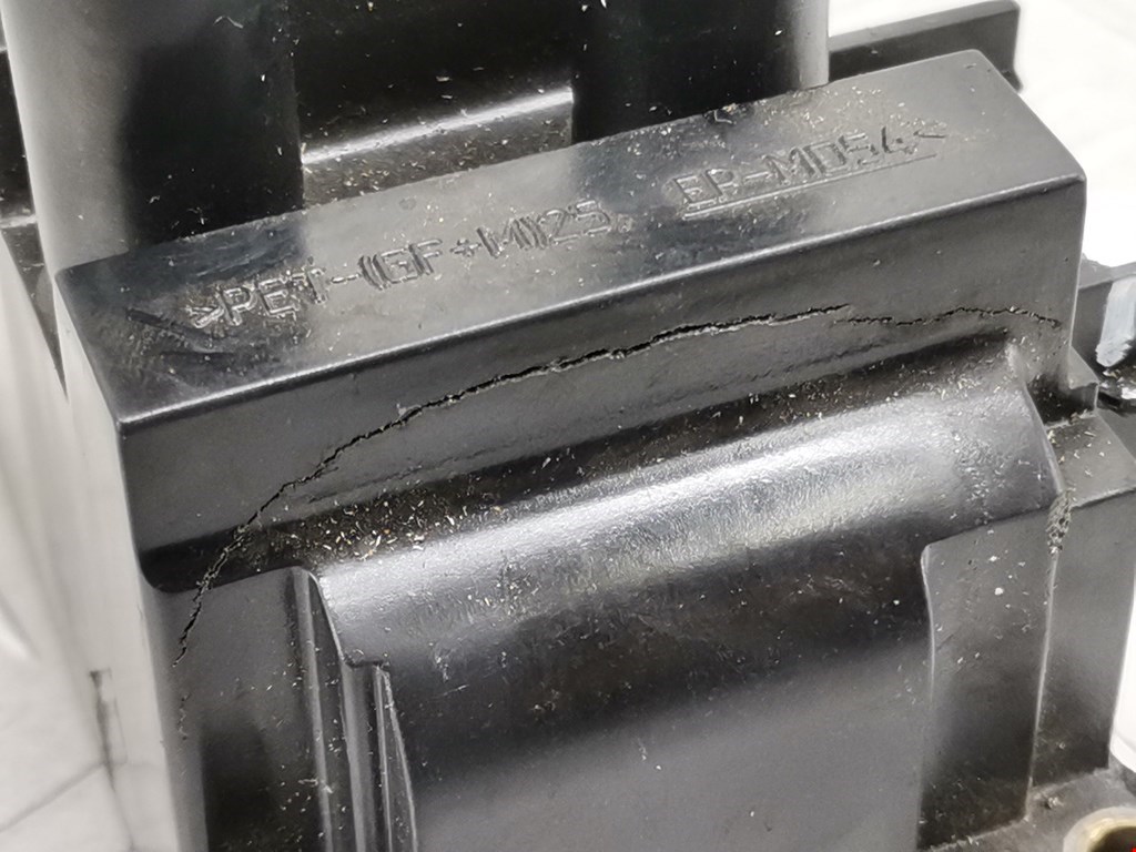 Катушка зажигания FORD Focus I 1998-2005