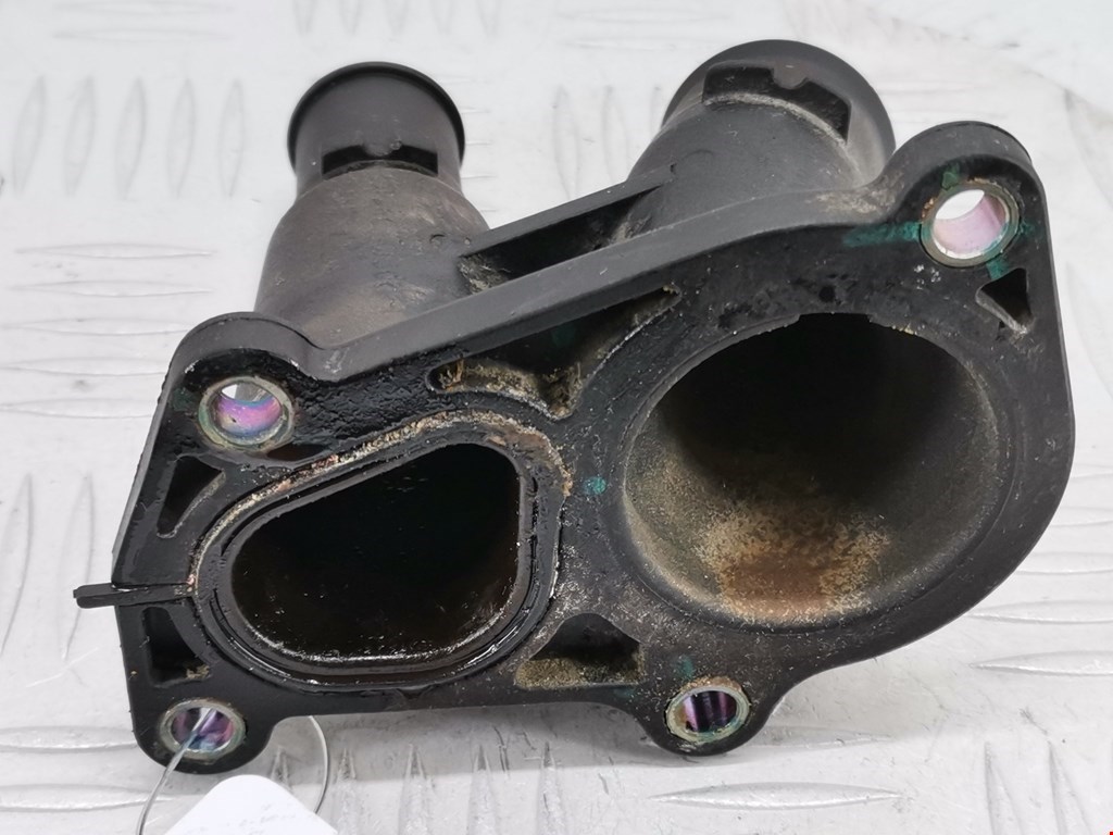 Корпус термостата FORD Focus I 1998-2005