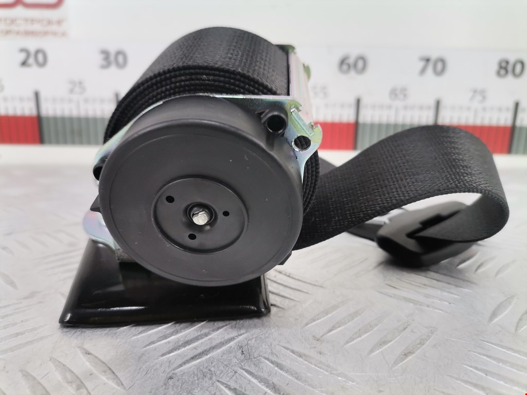 Ремень безопасности задний правый OPEL Astra J 2009-2017