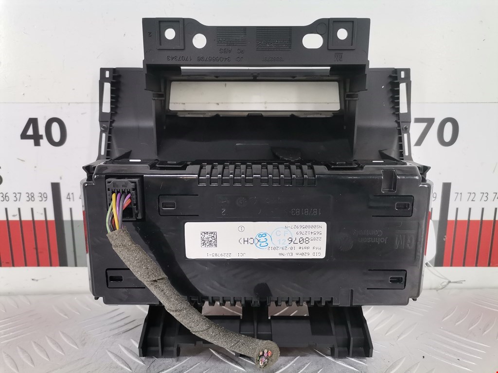 Дисплей информационный (компьютера) OPEL Astra J 2009-2017