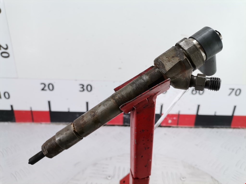 Форсунка дизельная электрическая MERCEDES-BENZ C-Class C-klasse W203 2000-2007