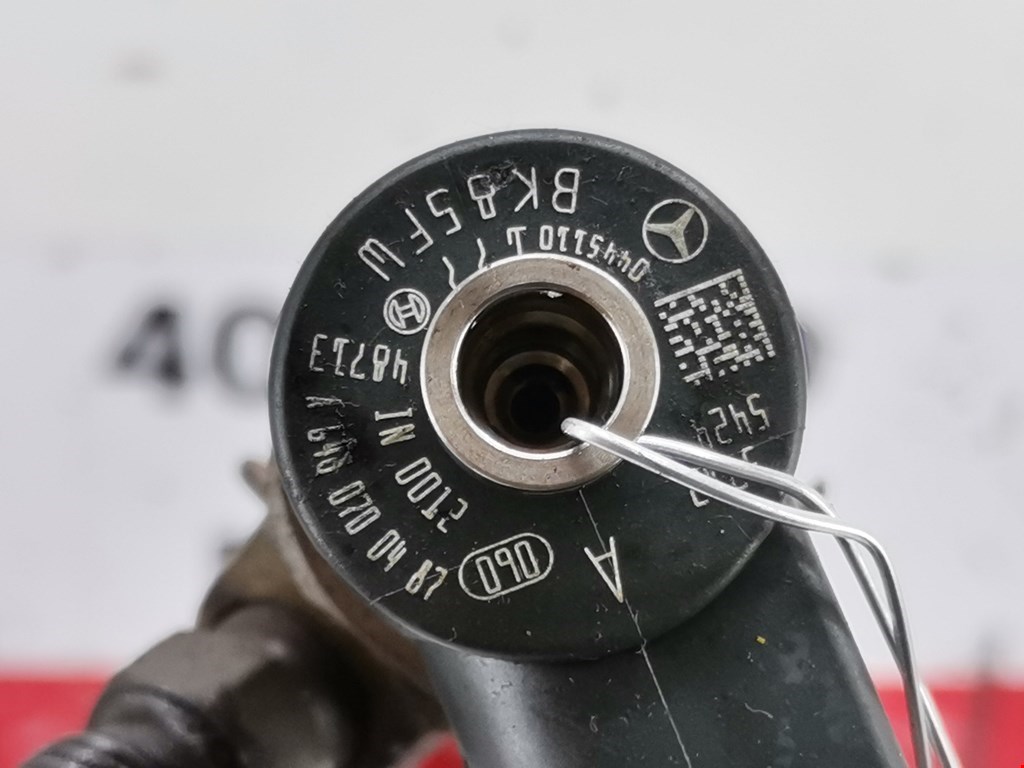 Форсунка дизельная электрическая MERCEDES-BENZ C-Class C-klasse W203 2000-2007