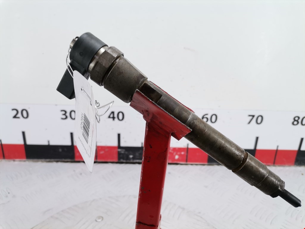 Форсунка дизельная электрическая MERCEDES-BENZ C-Class C-klasse W203 2000-2007