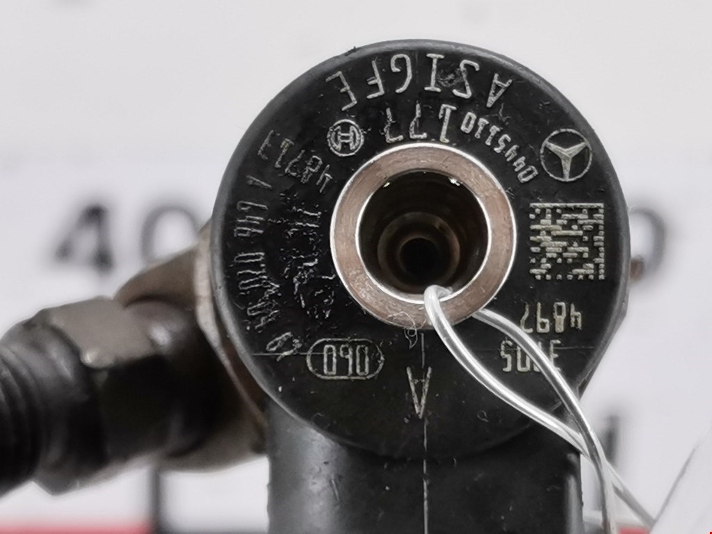 Форсунка дизельная электрическая MERCEDES-BENZ C-Class C-klasse W203 2000-2007