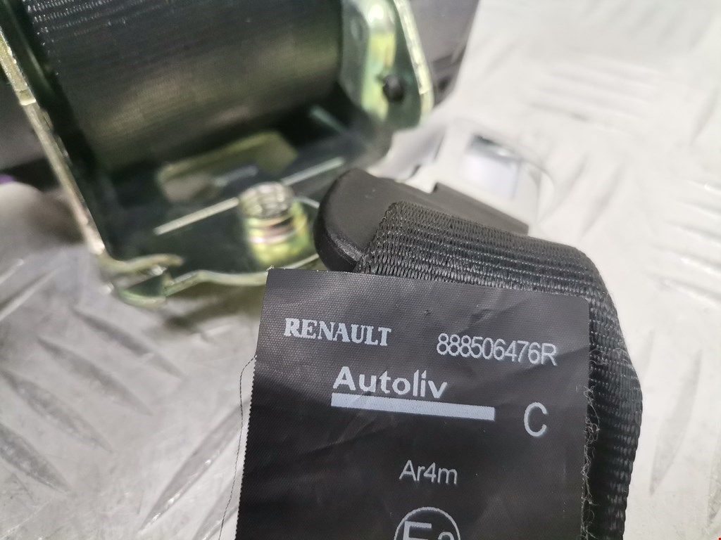 Ремень безопасности задний левый DACIA Sandero 2013-2020