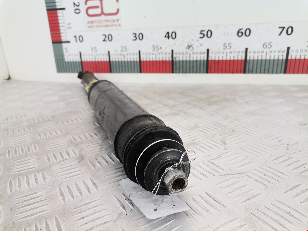 Амортизатор задний левый TOYOTA Avensis 2009-2015