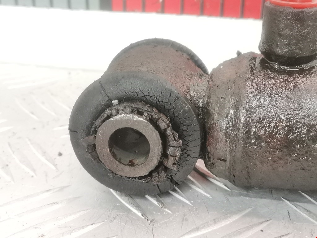 Амортизатор задний левый PEUGEOT 3008 2009-2016