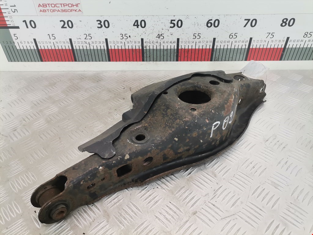 Рычаг задний правый TOYOTA Avensis 2009-2015