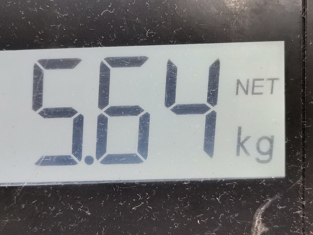 Суппорт передний правый VOLKSWAGEN Passat B7 2011-2015