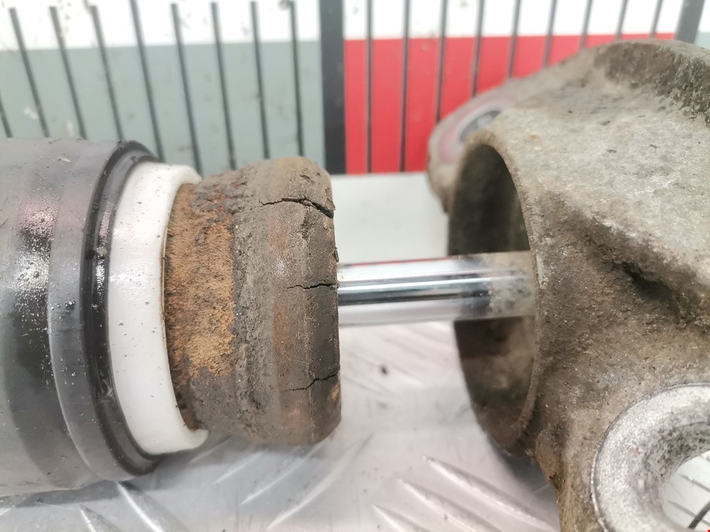 Амортизатор задний левый CHEVROLET Orlando 2011-2015