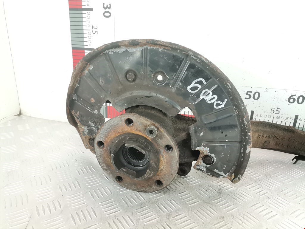 Ступица передняя правая AUDI Q7 I 2006-2015