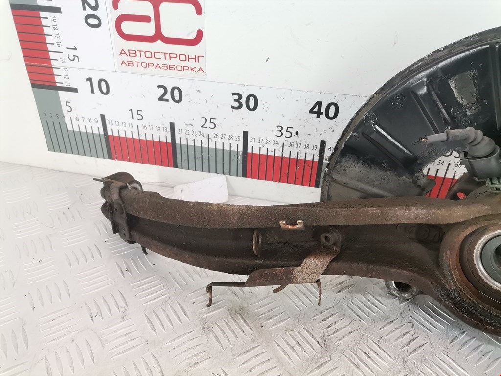 Ступица передняя правая AUDI Q7 I 2006-2015