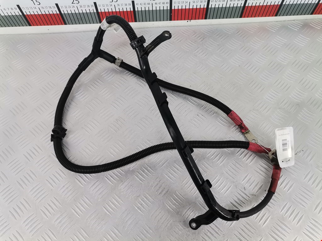 Провод АКБ плюс (плюсовой) BMW 3er F30/F31/F80 2011-2019