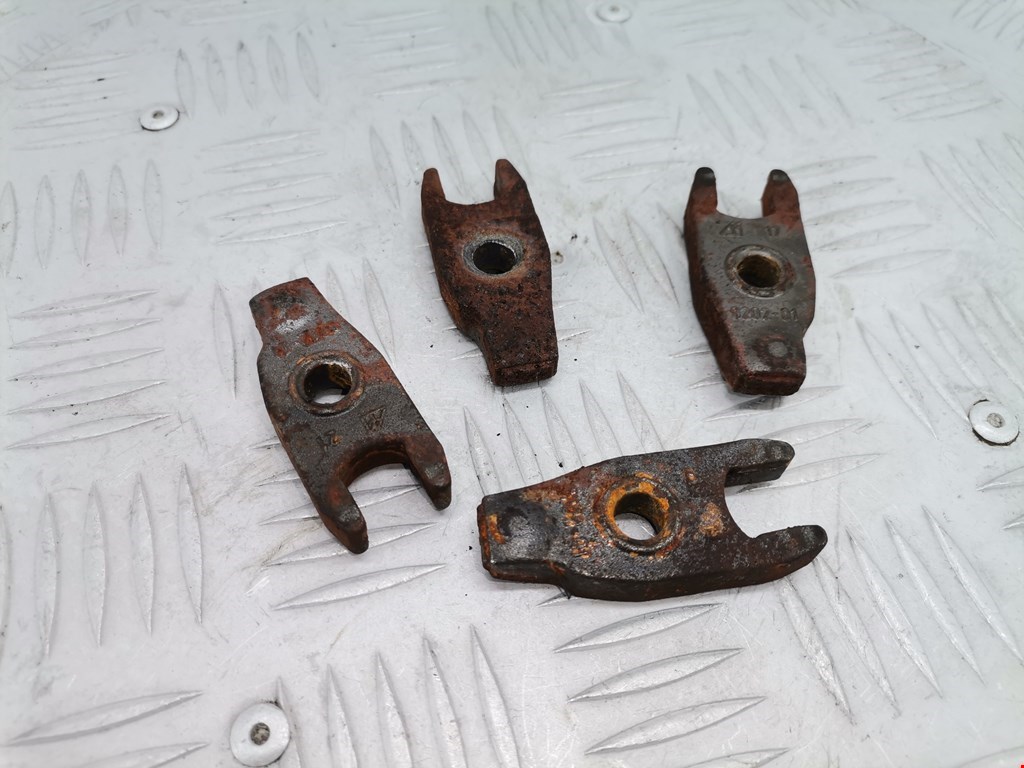 Кронштейн форсунки PEUGEOT 307 2001-2008