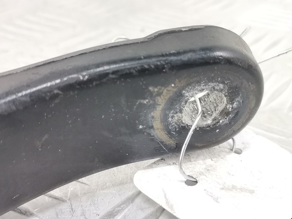 Поводок дворников передний левый/ правый PEUGEOT Partner 2008-2018