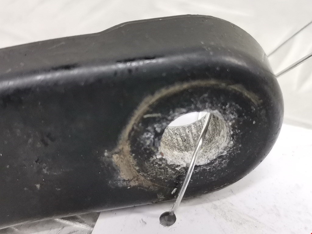 Поводок дворников передний левый/ правый PEUGEOT Partner 2008-2018