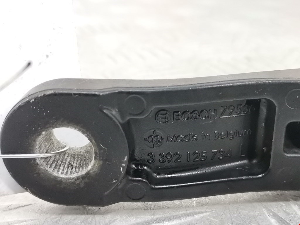 Поводок дворников передний левый/ правый PEUGEOT Partner 2008-2018