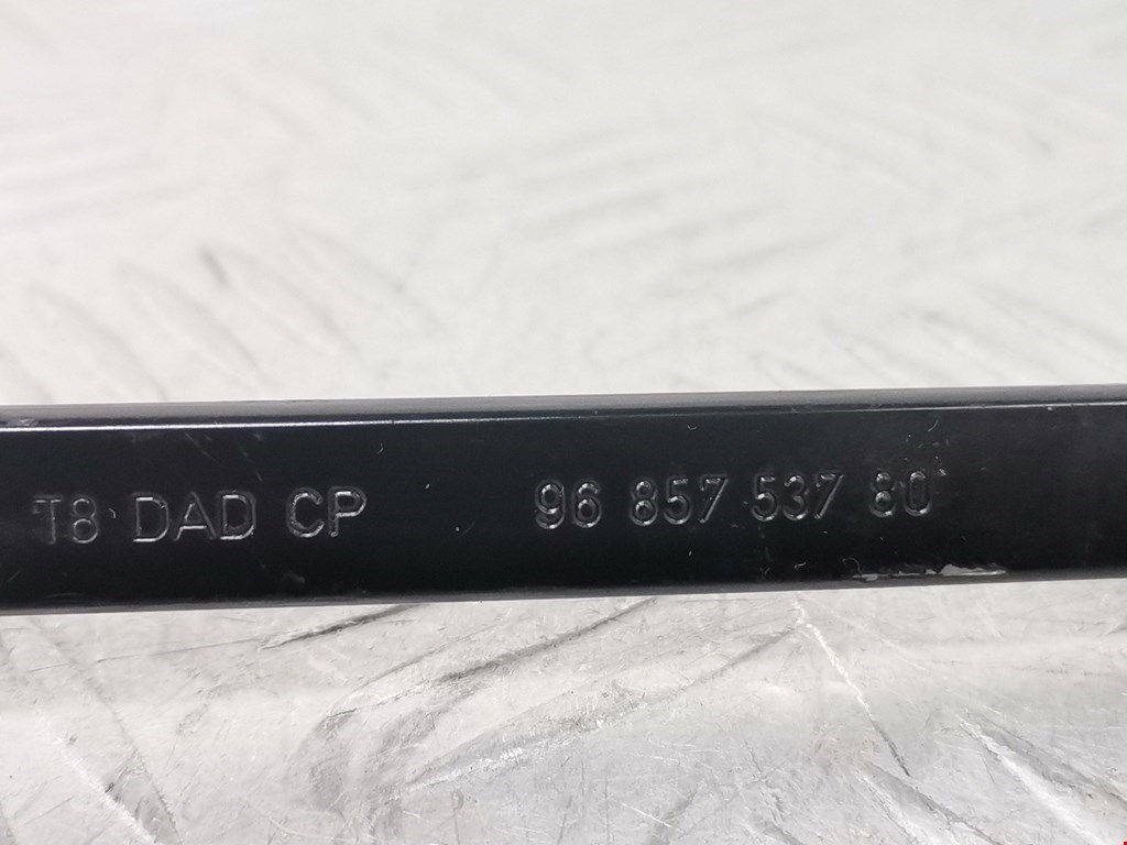 Поводок дворников передний левый/ правый PEUGEOT Partner 2008-2018