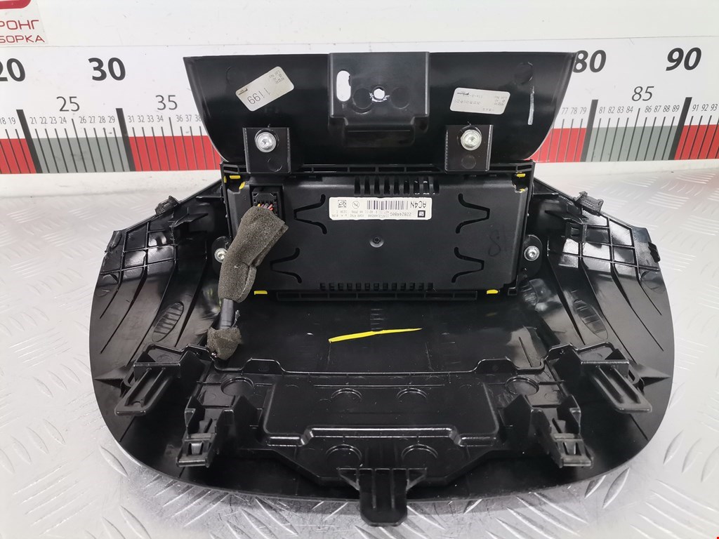 Дисплей информационный (компьютера) CHEVROLET Orlando 2011-2015