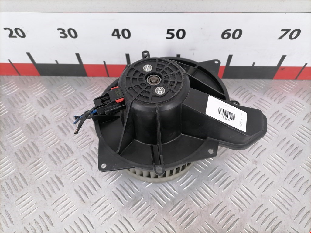 Моторчик (мотор) отопителя салона CHRYSLER 300 C 2004-2010