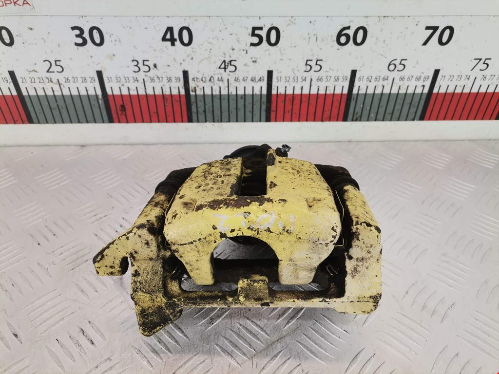 Суппорт задний правый AUDI A4 B8 2007-2015