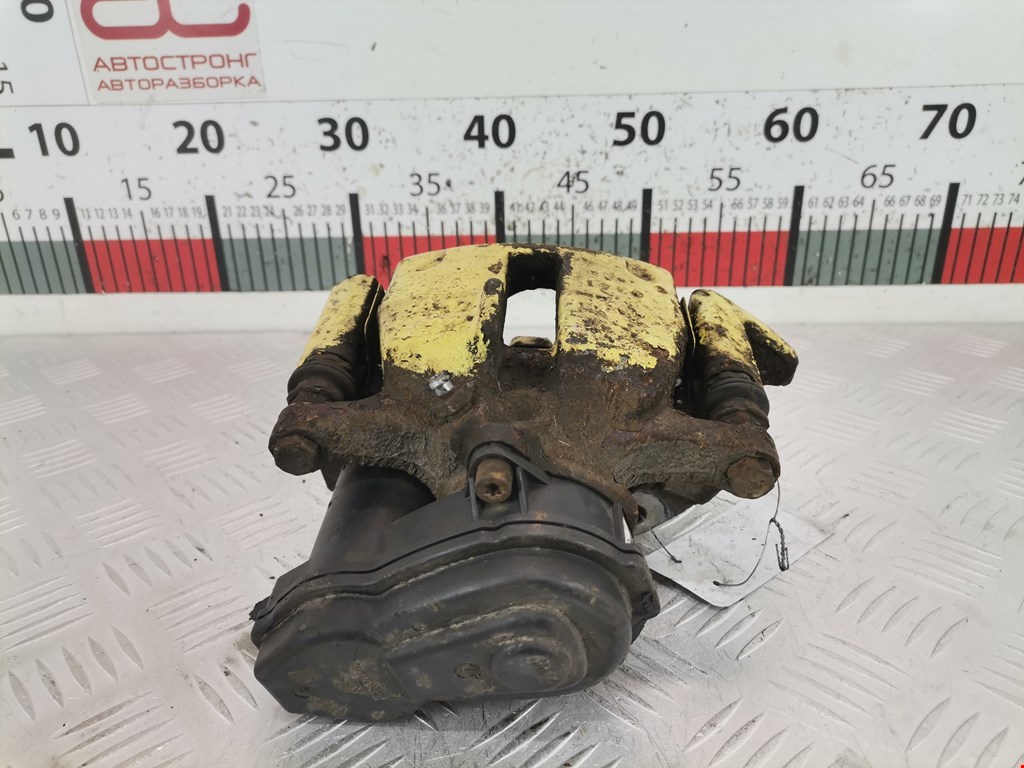 Суппорт задний правый AUDI A4 B8 2007-2015