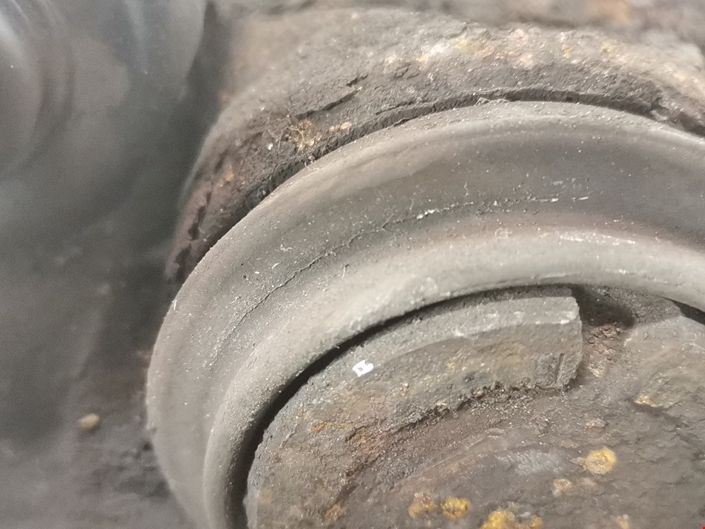 Суппорт задний правый AUDI A4 B8 2007-2015