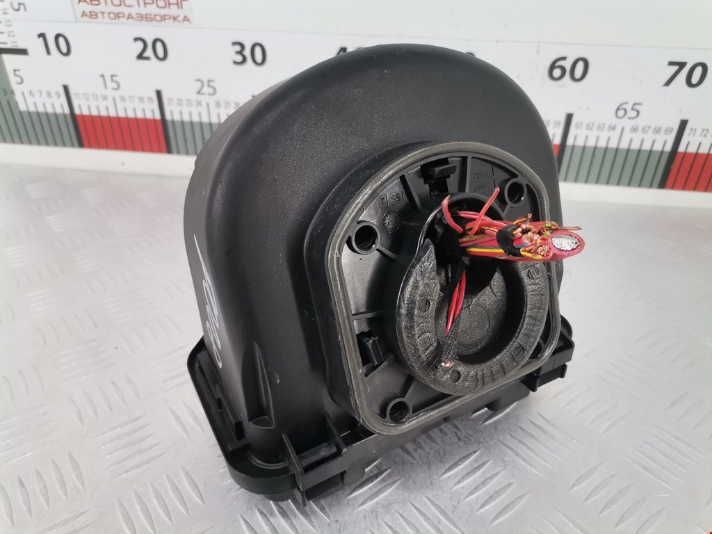 Датчик уровня в бачок омывателя BMW 3er F30/F31/F80 2011-2019