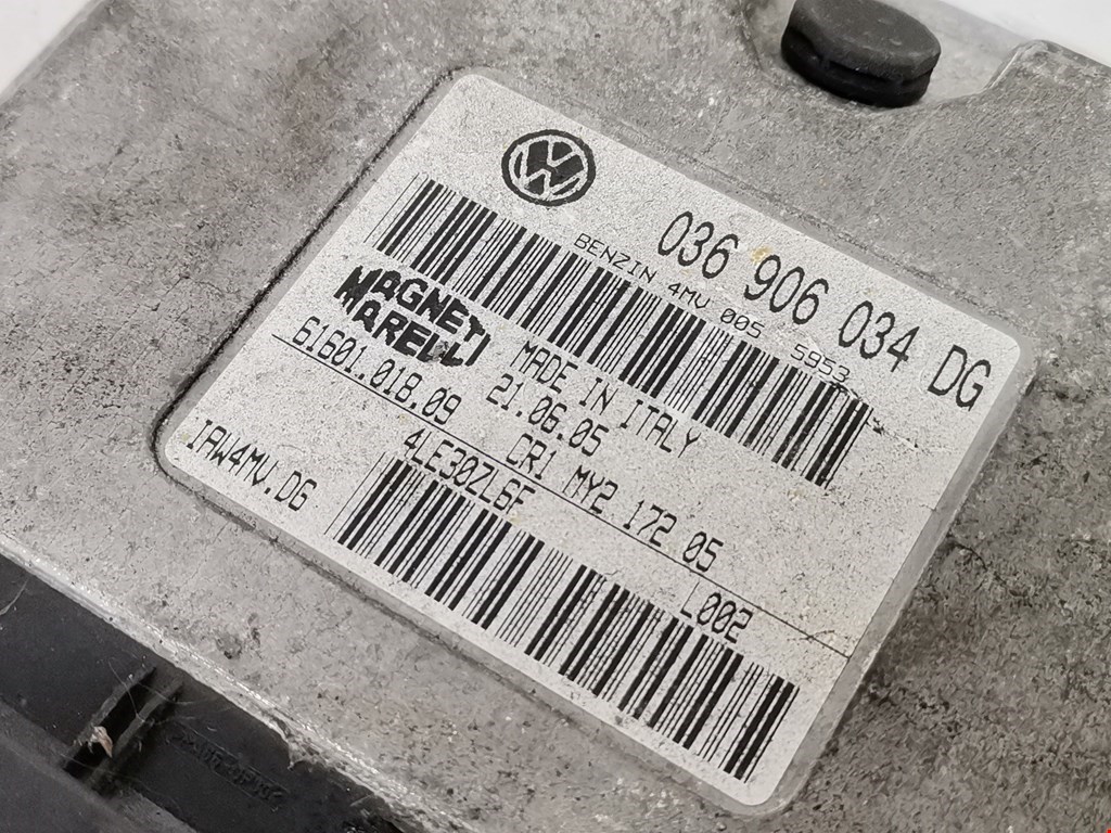 Блок управления двигателя (ЭБУ) SEAT Ibiza 2002-2008