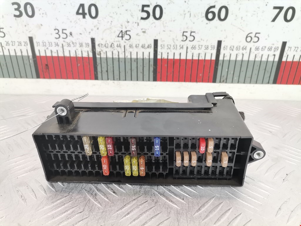 Датчик уровня в бачок омывателя VOLKSWAGEN Touran 2003-2010