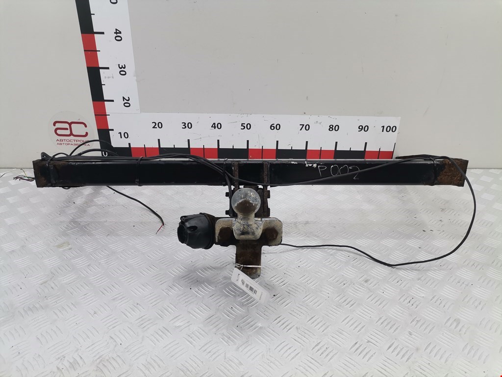 Фаркоп (прицепное устройство) VOLKSWAGEN Passat B7 2011-2015