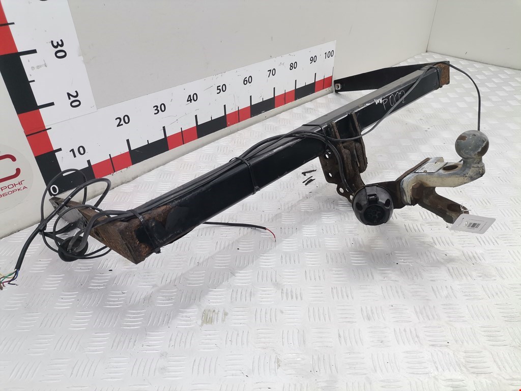 Фаркоп (прицепное устройство) VOLKSWAGEN Passat B7 2011-2015