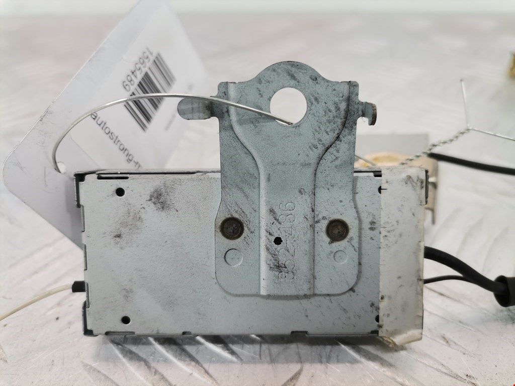 Усилитель антенны TOYOTA Avensis 2009-2015