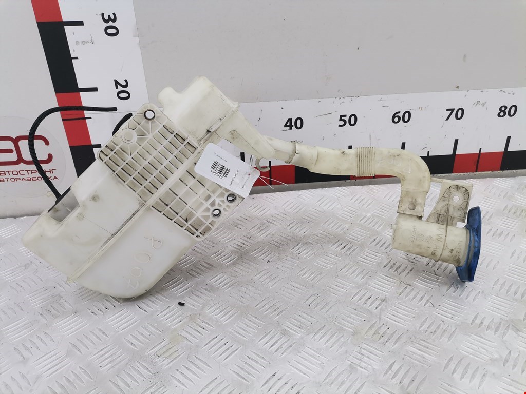 Бачок омывателя VOLKSWAGEN Jetta VI 2011-2017