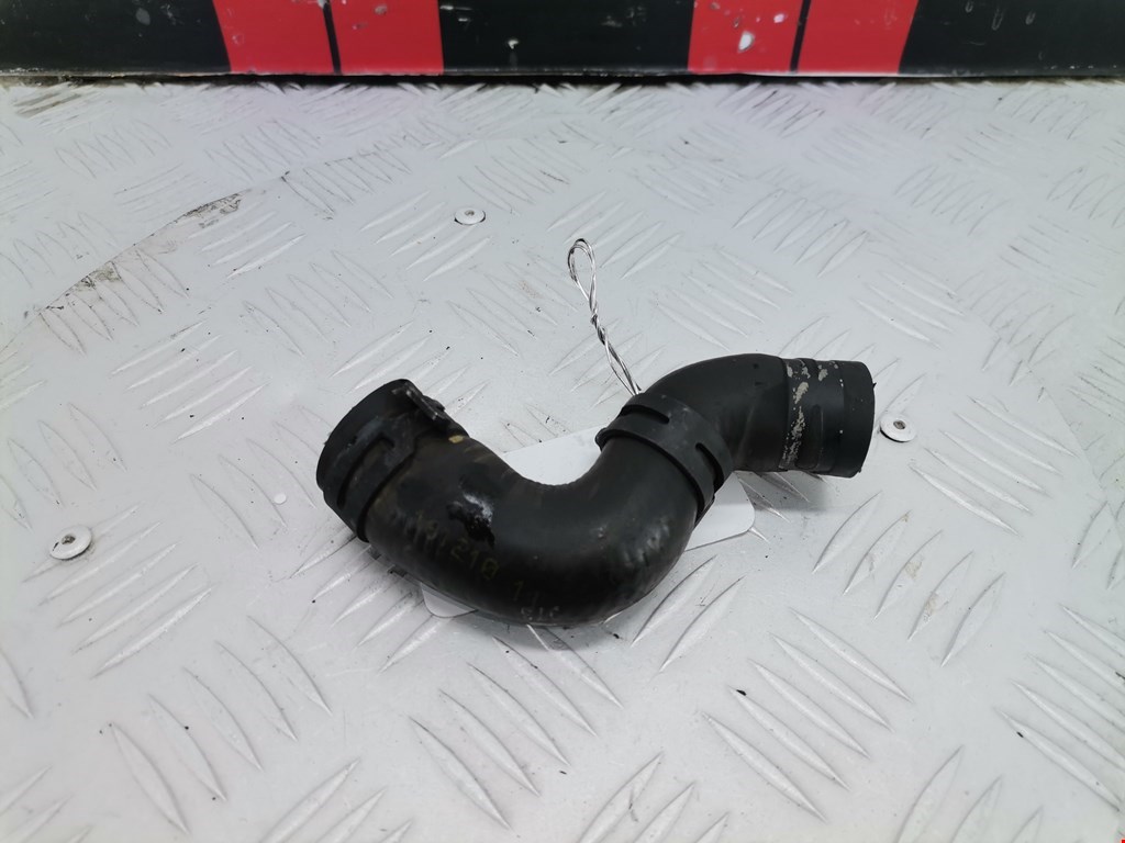 Патрубок VOLKSWAGEN Passat B7 2011-2015