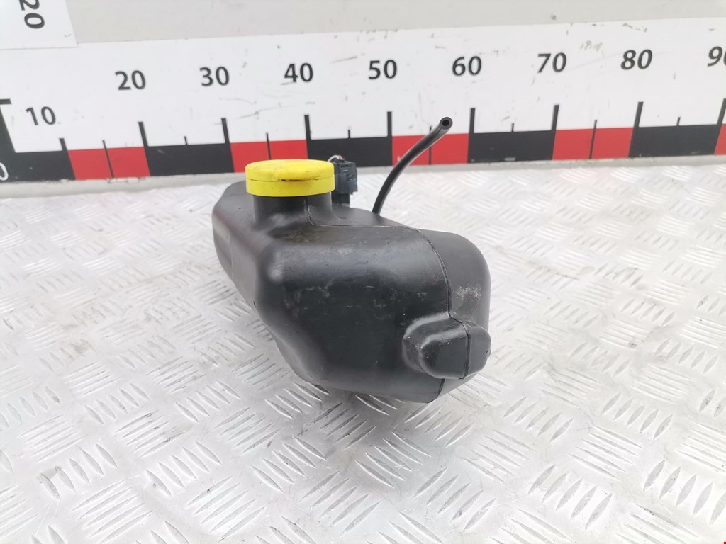 Бачок омывателя RENAULT Sandero 2014-2022