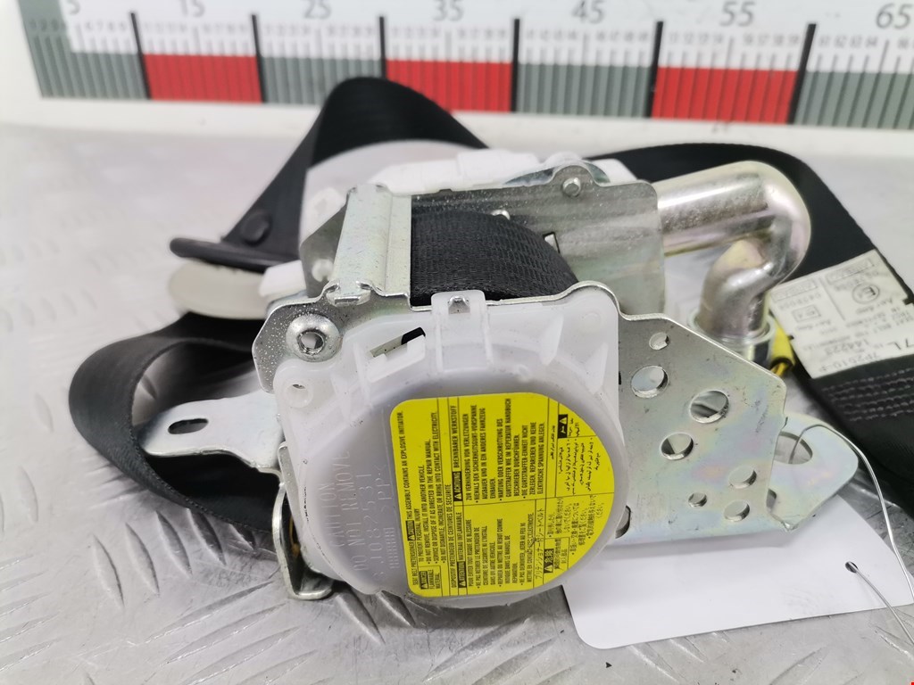 Ремень безопасности передний левый TOYOTA Avensis 2009-2015