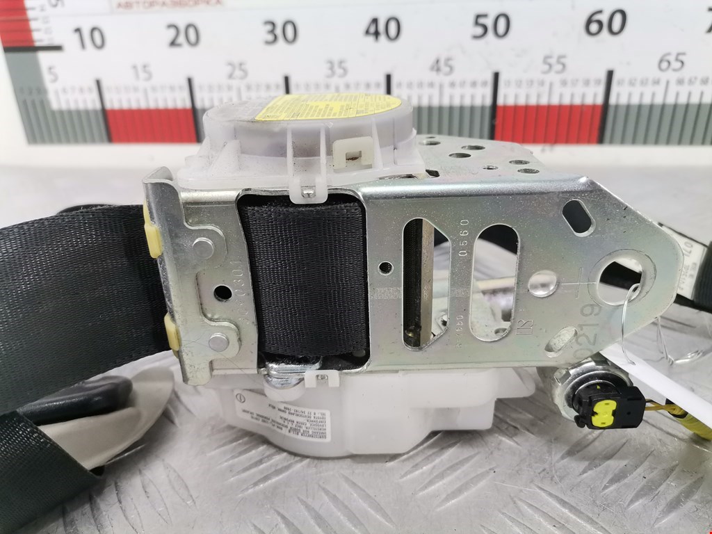 Ремень безопасности передний левый TOYOTA Avensis 2009-2015