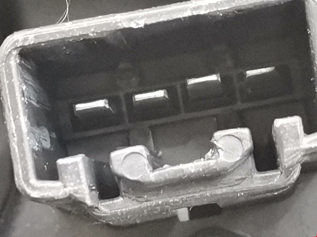 Фонарь задний правый FORD C-MAX 2010-2019