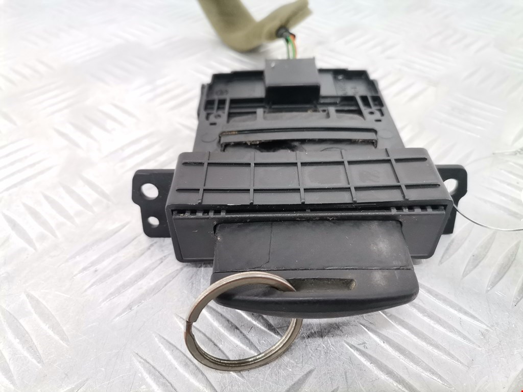 Замок зажигания Renault Koleos (2008-2016)