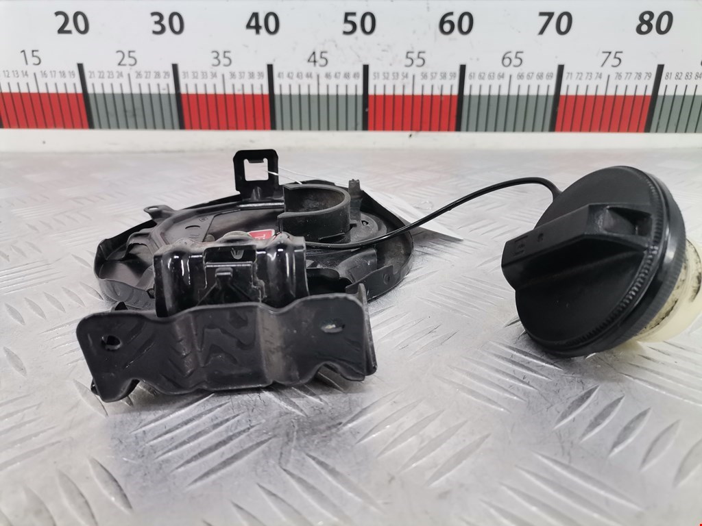 Лючок бензобака RENAULT Koleos HY 2008-2016