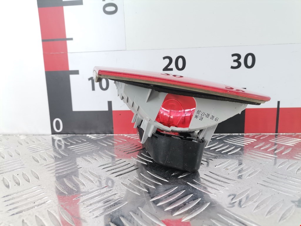 Фонарь задний внутренний левый BMW 3er E46 1998-2006