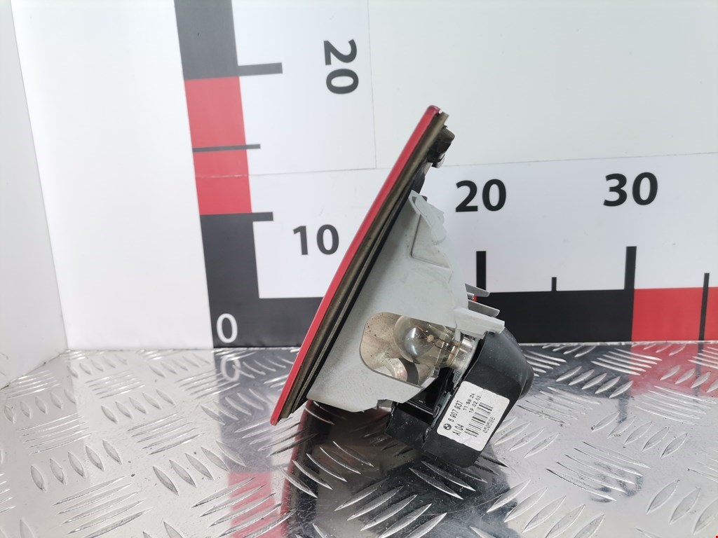 Фонарь задний внутренний левый BMW 3er E46 1998-2006