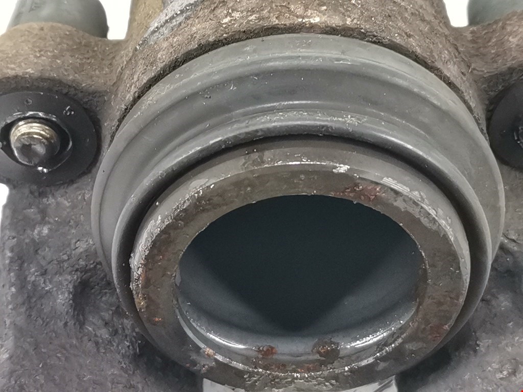 Суппорт передний левый VOLKSWAGEN Jetta VI 2011-2017