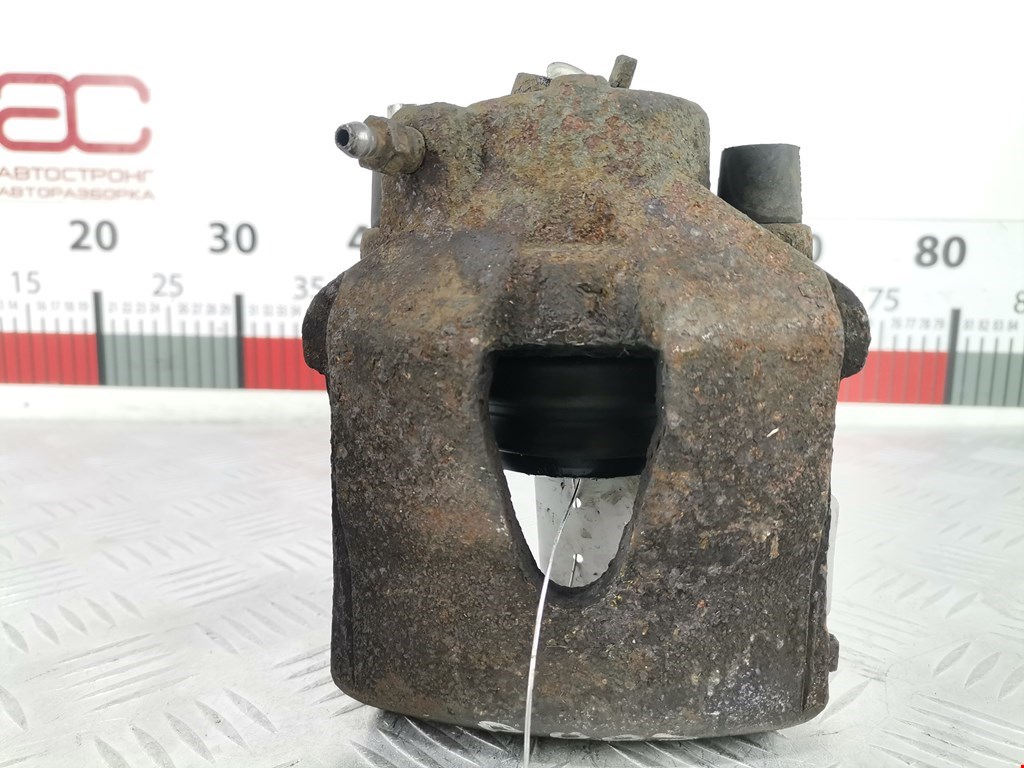 Суппорт передний правый VOLKSWAGEN Jetta VI 2011-2017