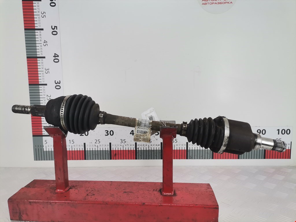 Полуось (привод, приводной вал) передняя левая FORD Focus III 2011-2019