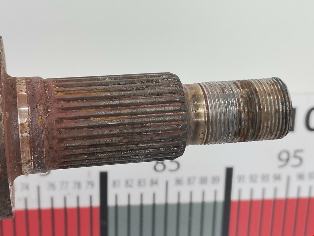 Полуось (привод, приводной вал) задняя левая AUDI Q7 I 2006-2015