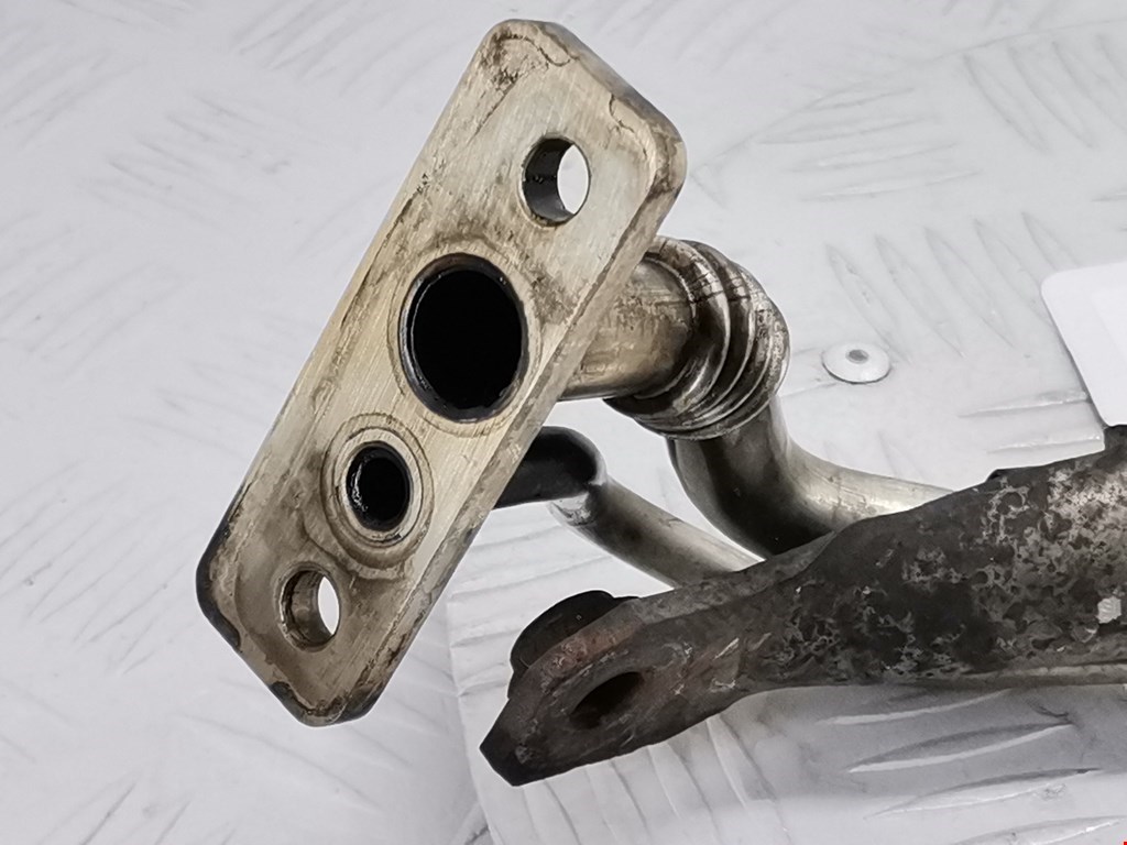 Трубка нагнетателя VOLKSWAGEN Touran 2003-2010