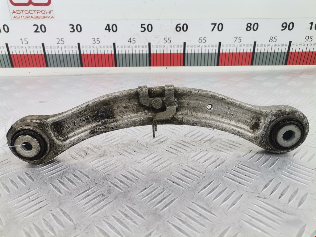 Рычаг задней подвески Audi Q7 4L (2005-2015)